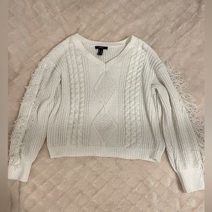 Forever 21 sweater size medium